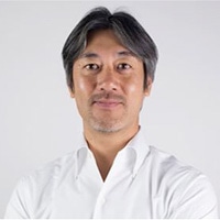 松場 俊夫氏