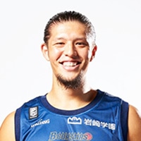 小原 翼 氏